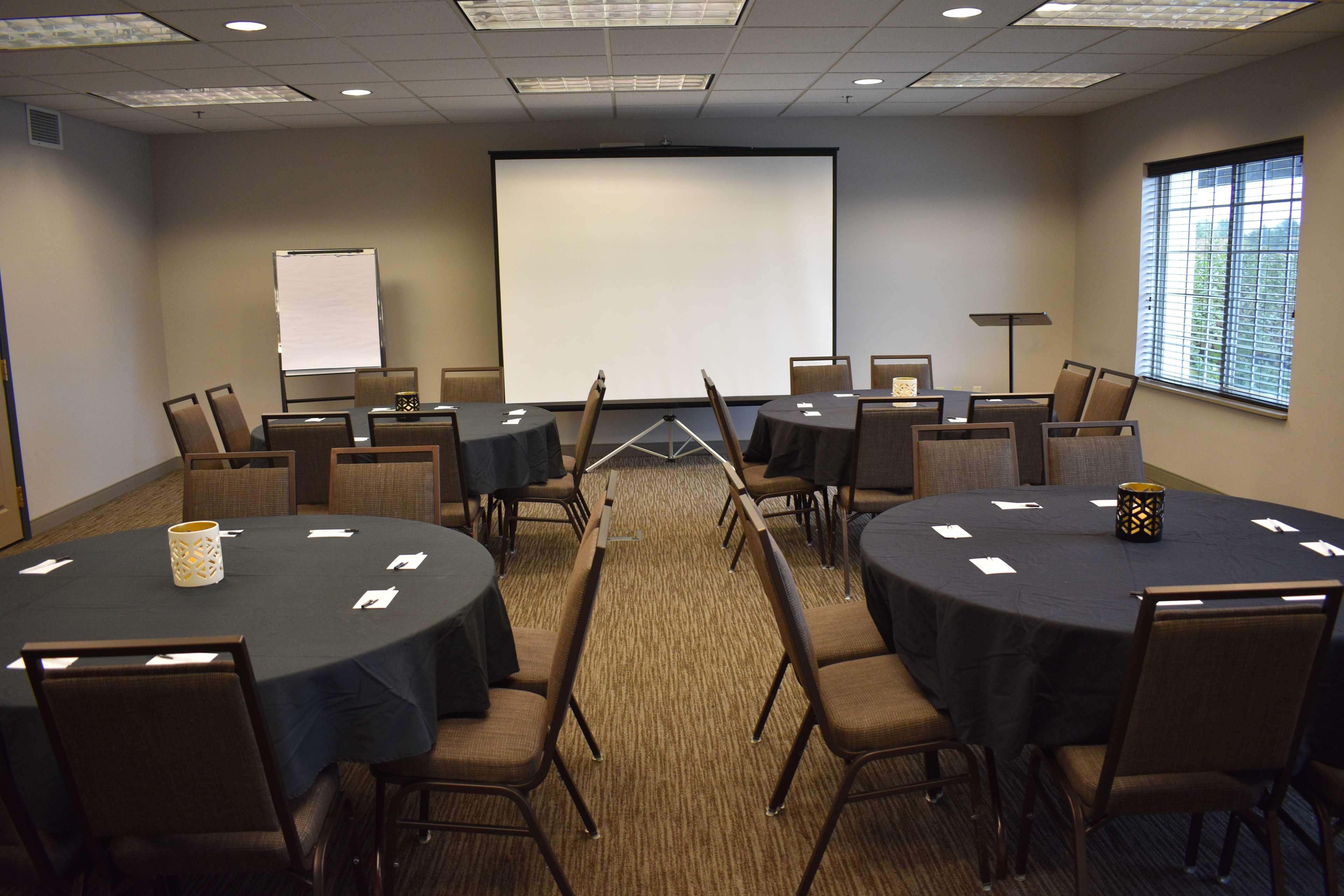 Country Inn & Suites By Radisson, Northwood, Ia Εξωτερικό φωτογραφία