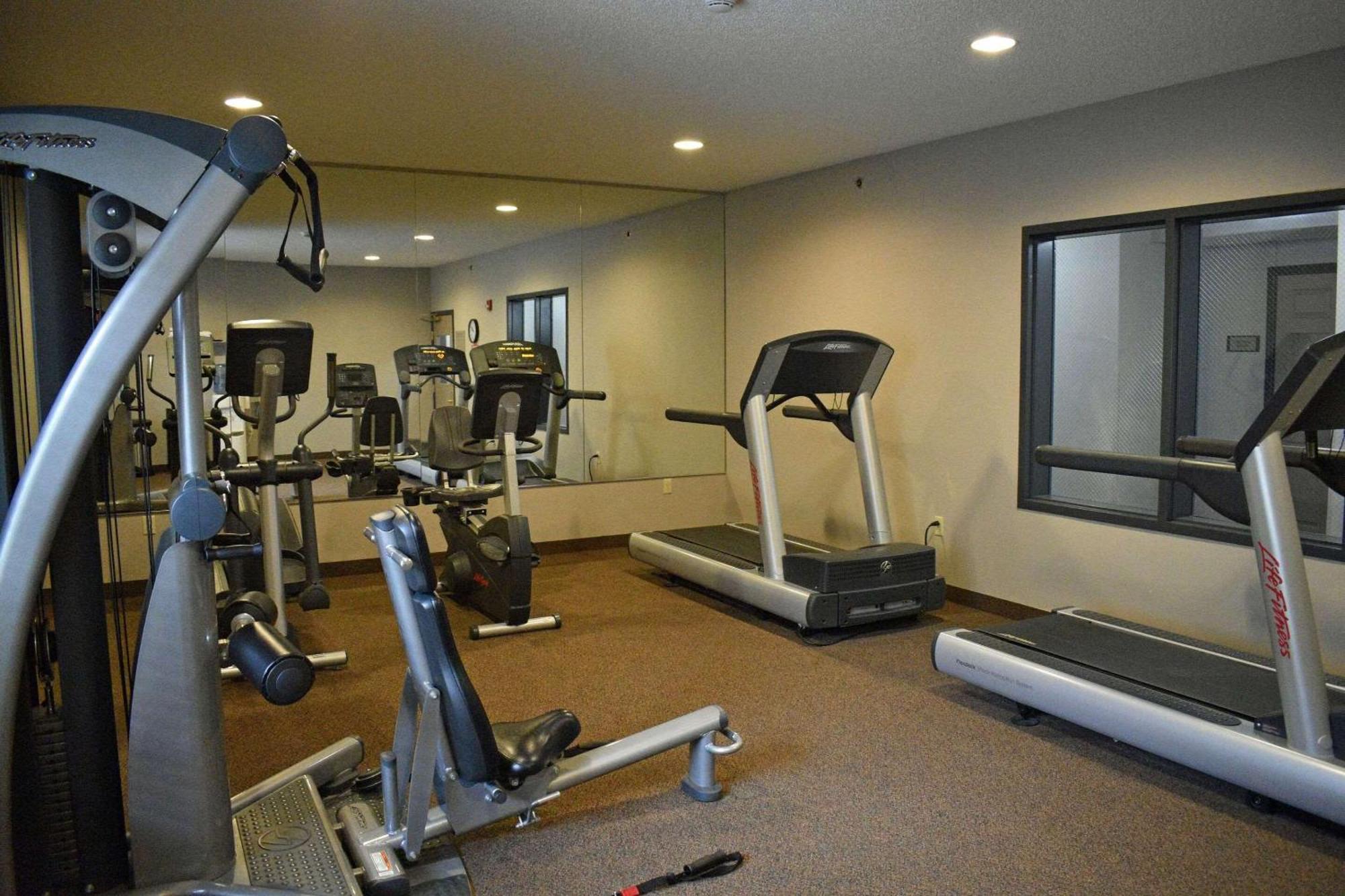 Country Inn & Suites By Radisson, Northwood, Ia Εξωτερικό φωτογραφία
